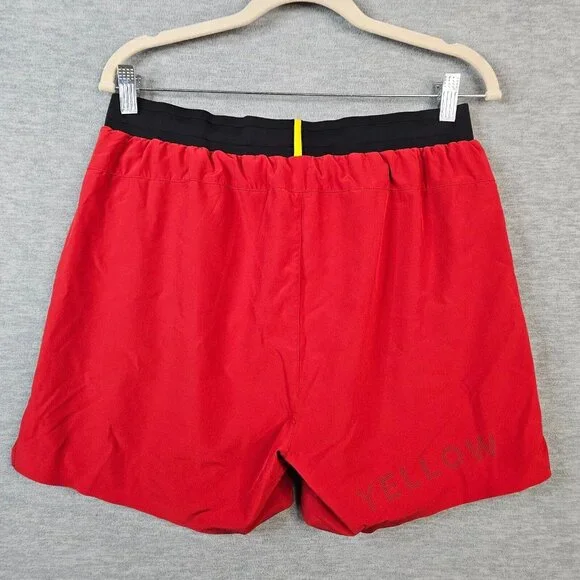 Yellow By Soulcycle Men's Black/Red Lined Pockets Workout short Size L - Picture 2 of 9